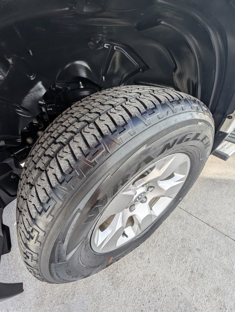 Used 2023 RAM 1500 Big Horn image 40