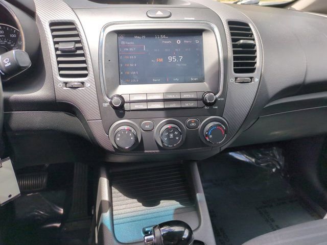 Used 2017 Kia Forte S FWD image 20