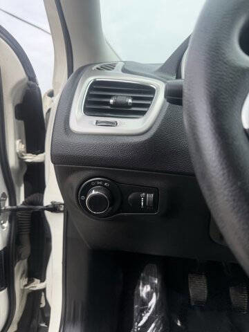 Used 2017 Jeep Compass Sport FWD image 13