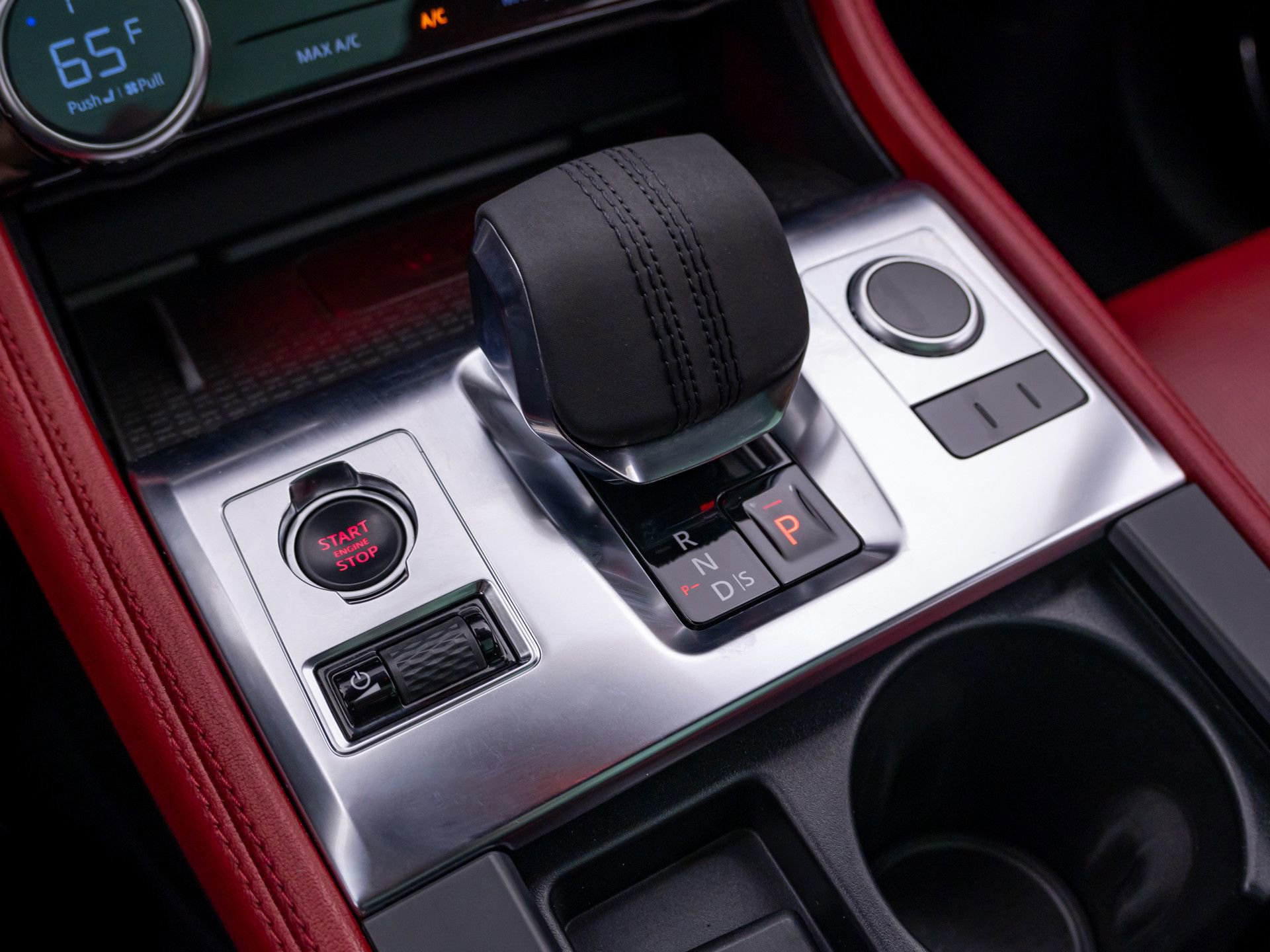 Used 2021 Jaguar F-PACE R-Dynamic S image 31