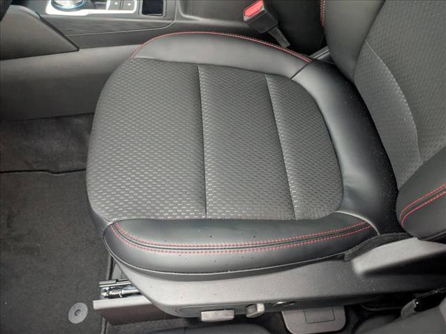 Certified 2025 Ford Escape ST-Line w/ Tech Pack #1 image 3