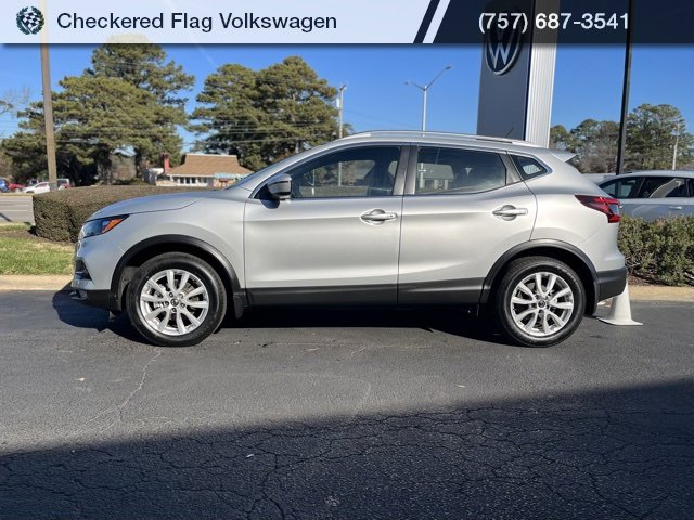 Used 2021 Nissan Rogue Sport SV image 5