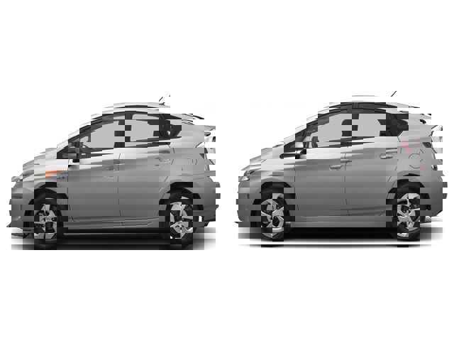 Used 2013 Toyota Prius Three w/ Solar Roof Pkg image 3