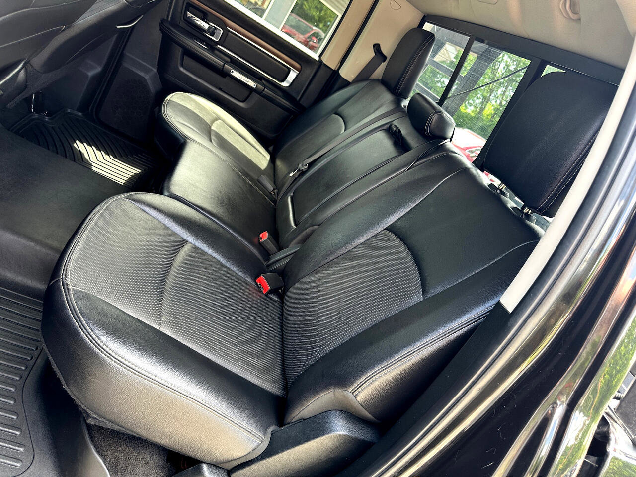 Used 2017 RAM 2500 Laramie w/ Sport Appearance Group image 26