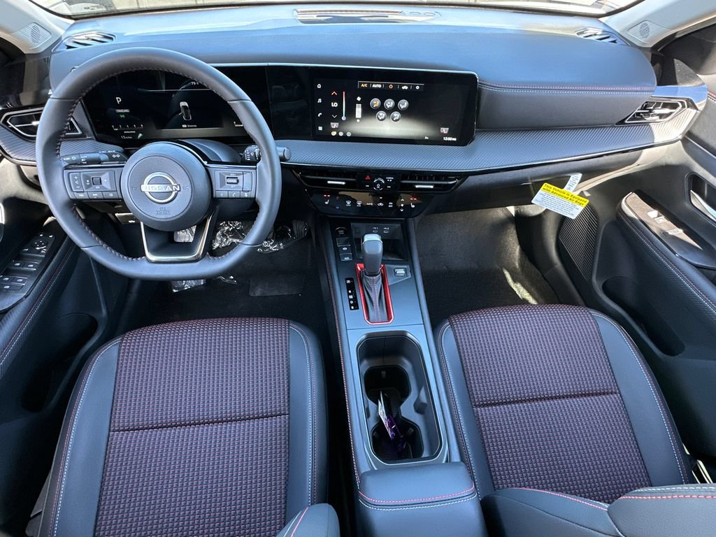 New 2026 Nissan Kicks SR w/ Cold Weather Package AWD/4WD image 16