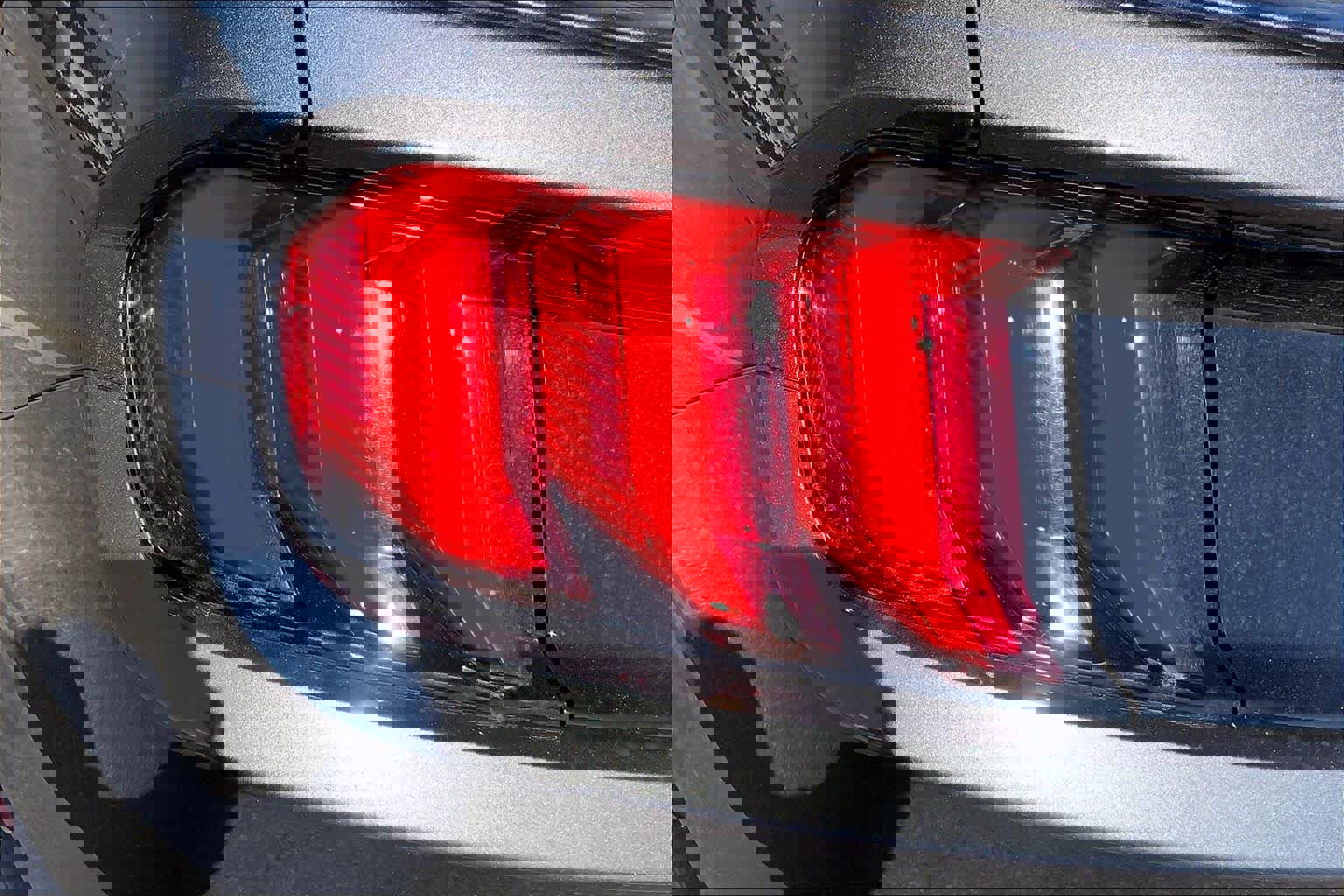 Used 2019 Ford Mustang GT Premium w/ Ford Safe & Smart Package image 28