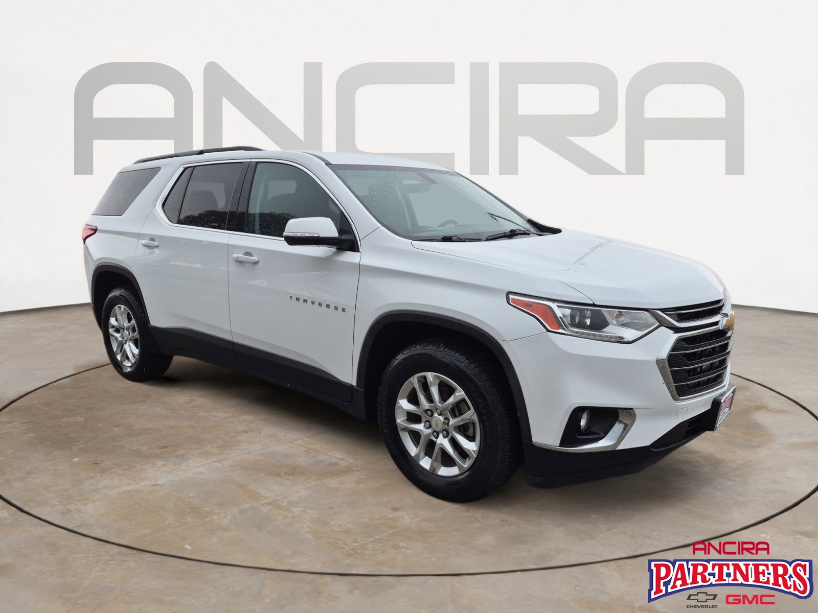 Used 2019 Chevrolet Traverse LT