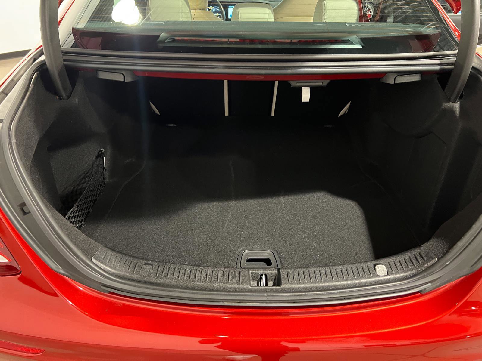 Used 2020 Mercedes-Benz E 350 4MATIC Sedan w/ Parking Assistance Package image 33