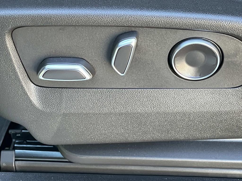 Used 2024 GMC Yukon Denali w/ Max Trailering Package image 27