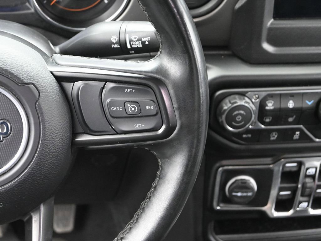 Used 2022 Jeep Gladiator Willys image 29