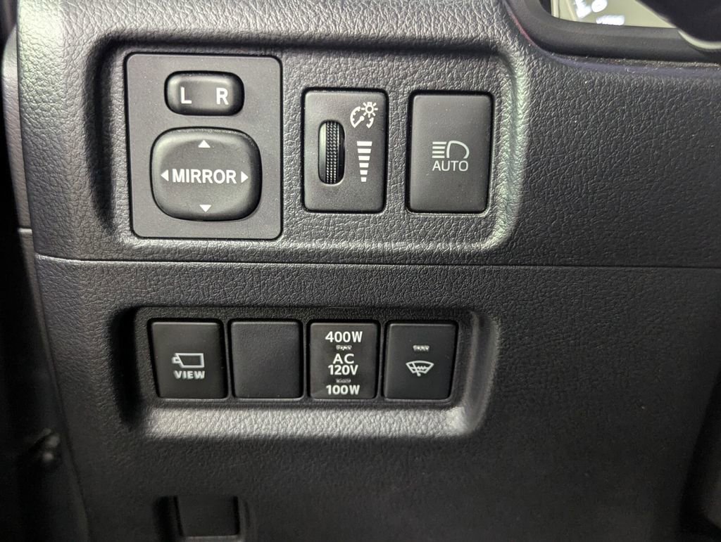 Used 2024 Toyota 4Runner Limited RWD image 15