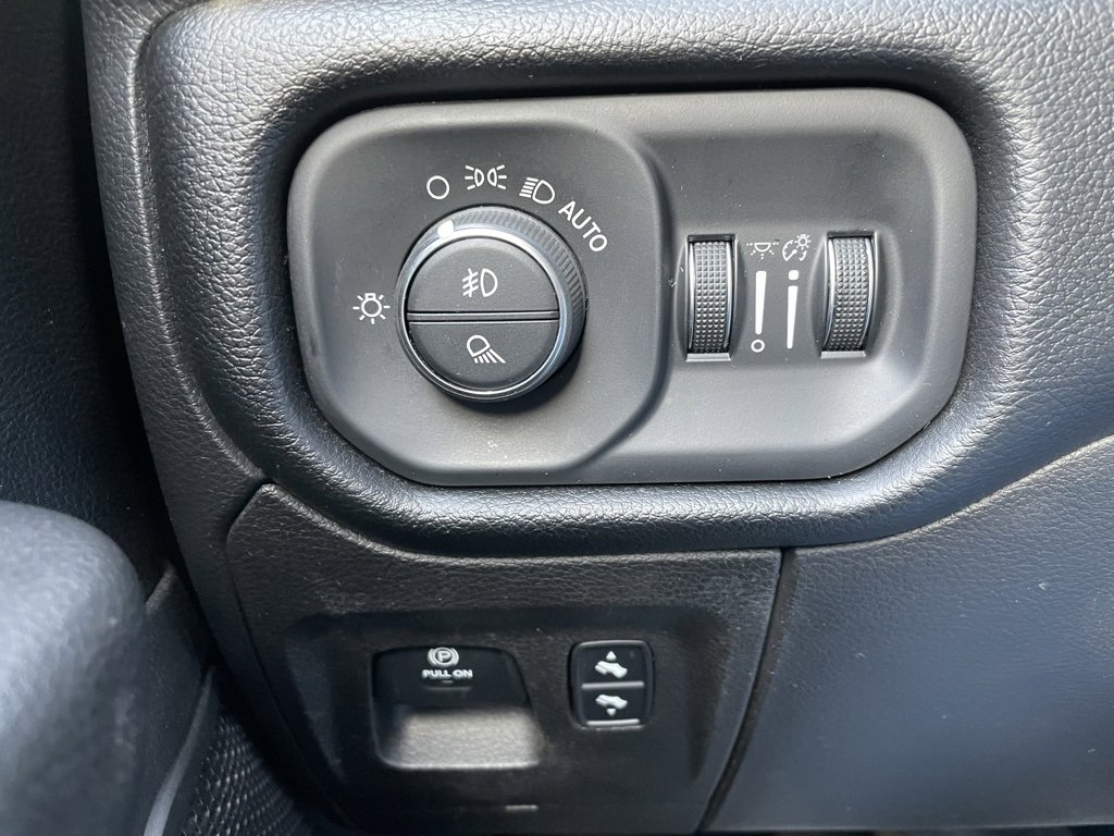 Used 2019 RAM 1500 Big Horn image 46