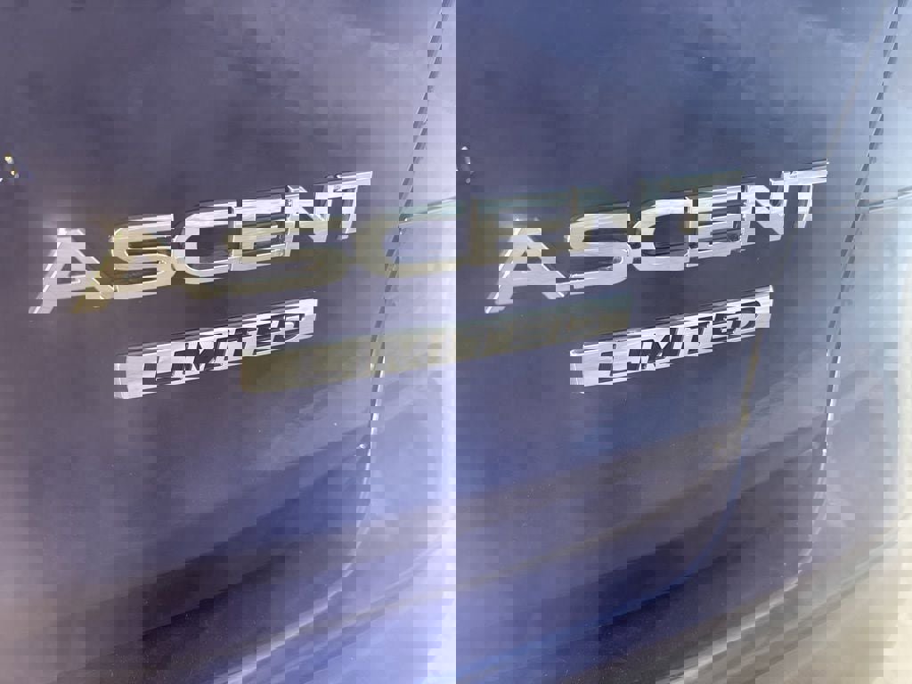 New 2026 Subaru Ascent Limited image 11