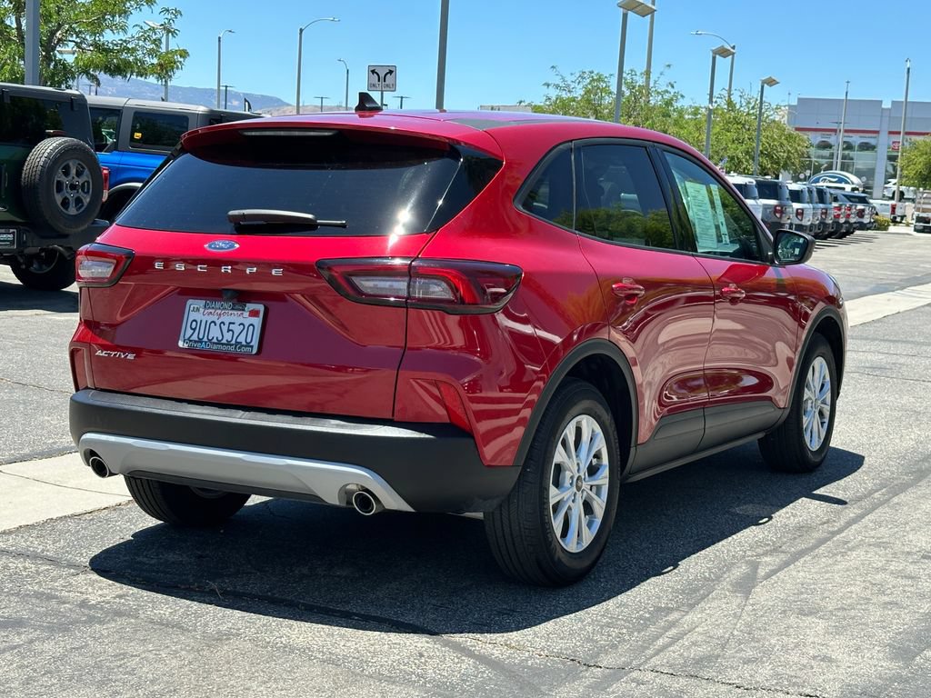 Used 2025 Ford Escape Active FWD image 7