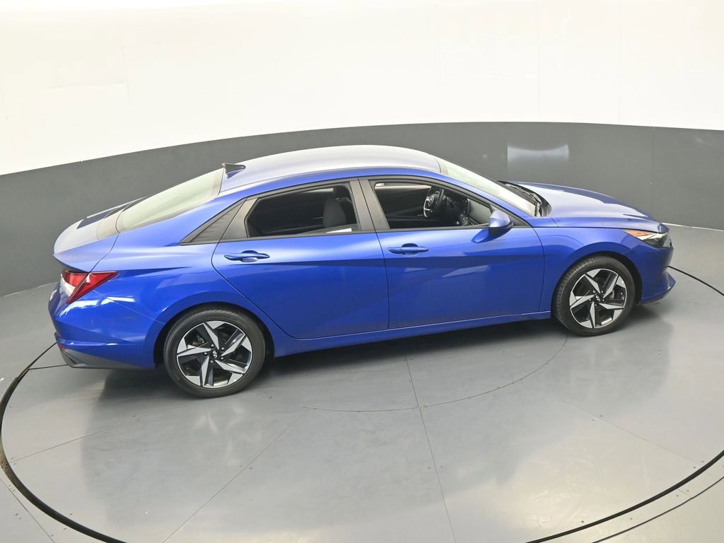 Used 2023 Hyundai Elantra SEL w/ Convenience Package FWD image 50