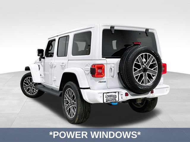 Used 2022 Jeep Wrangler Unlimited Sahara AWD/4WD image 6