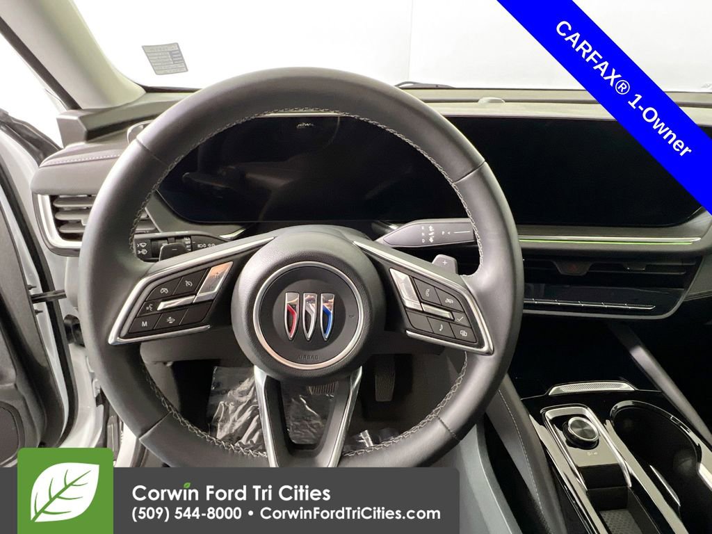 Used 2025 Buick Envision Preferred image 8