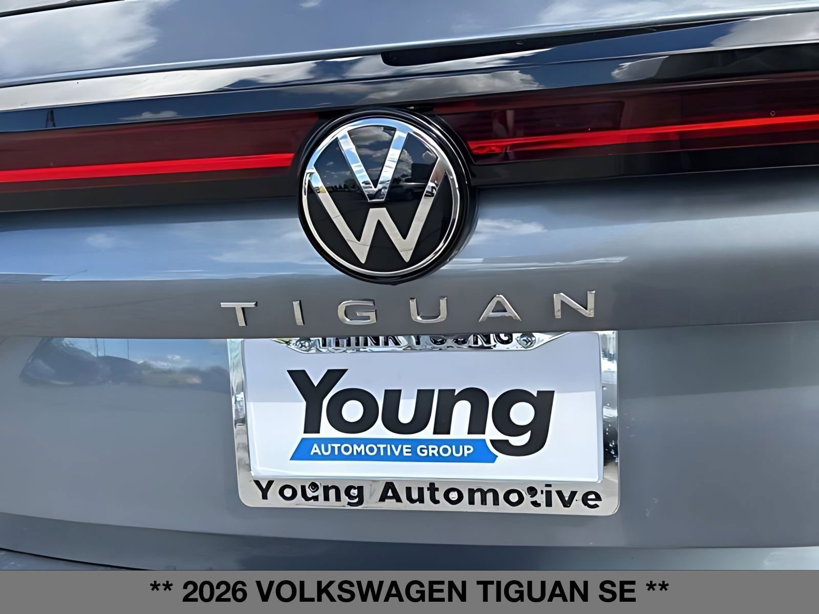 New 2026 Volkswagen Tiguan SE AWD/4WD image 14