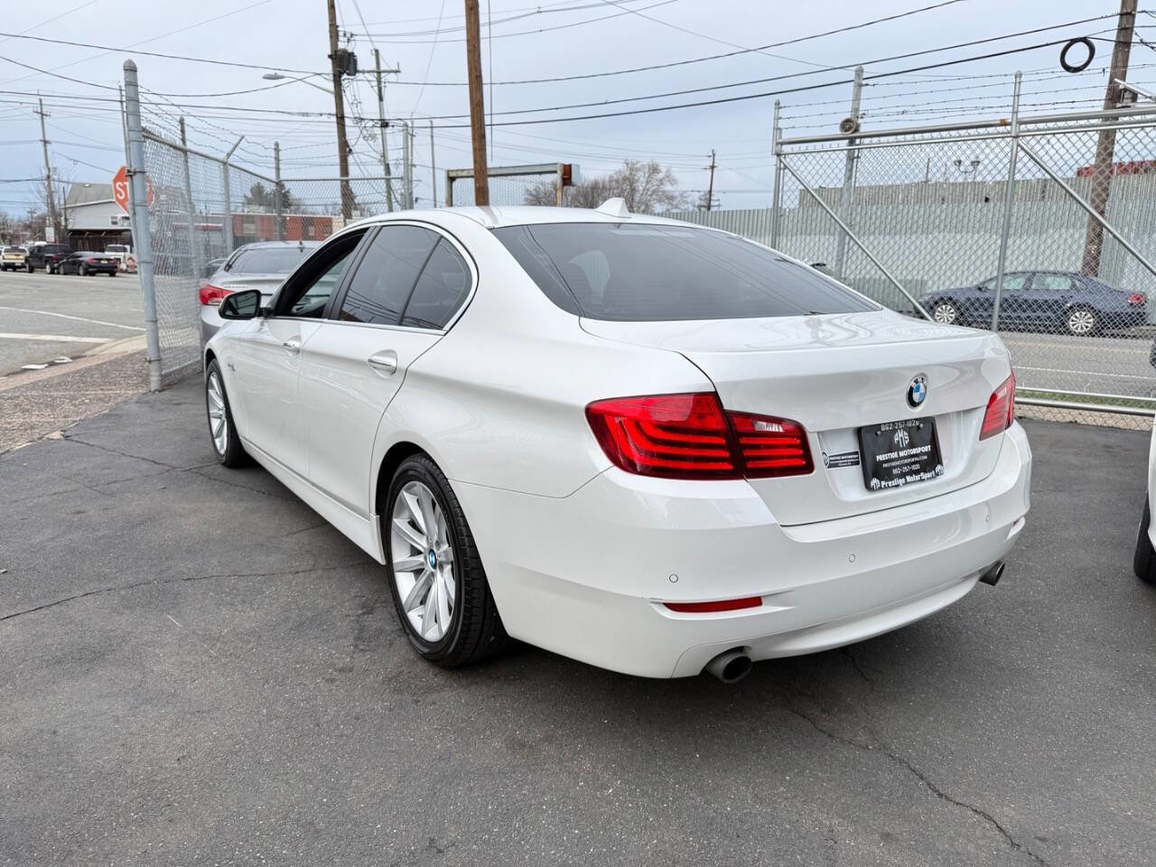 Used 2015 BMW 535i xDrive Sedan AWD/4WD image 4