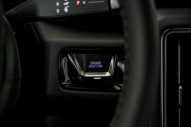 New 2026 GMC Yukon Elevation image 12