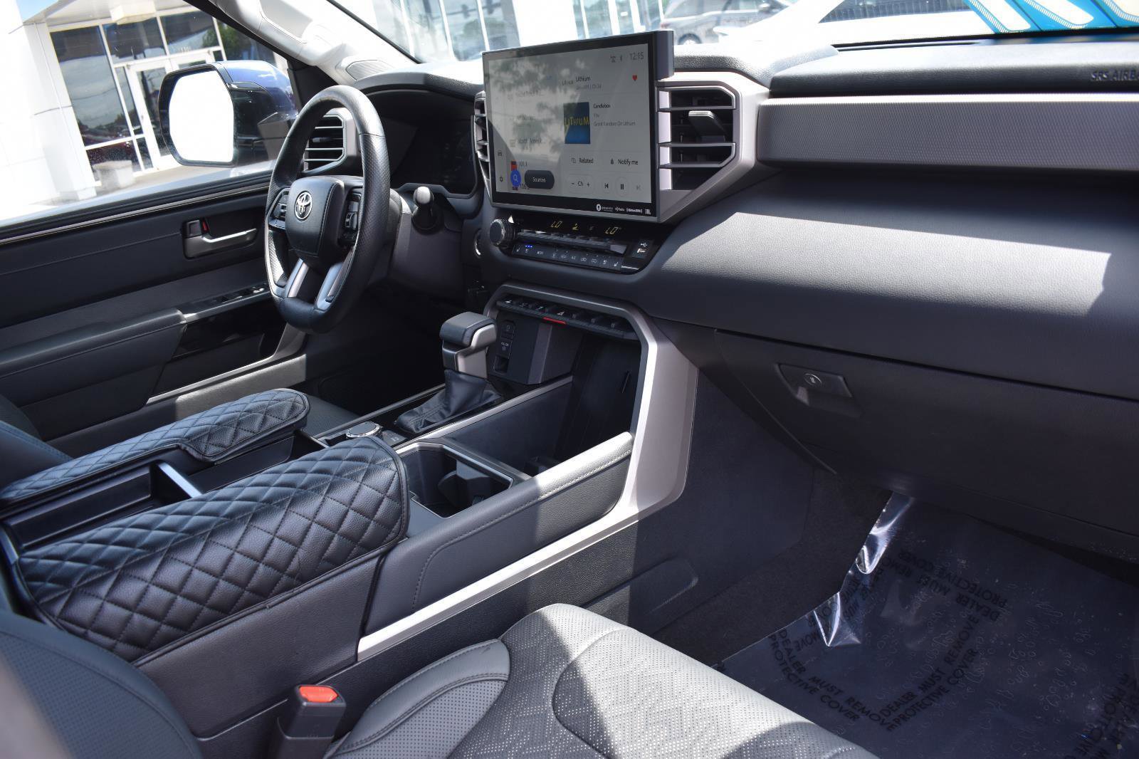 Used 2024 Toyota Tundra Limited AWD/4WD image 15