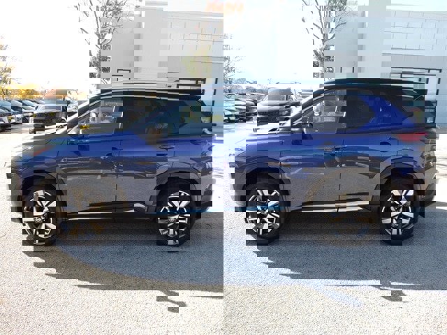 Used 2021 Nissan Rogue Platinum image 8