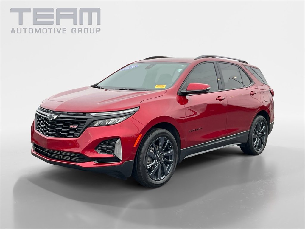 Used 2024 Chevrolet Equinox RS w/ RS Leather Package image 3