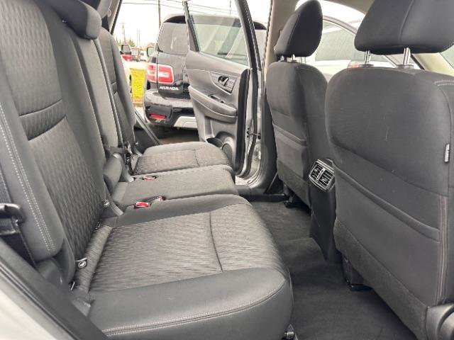 Used 2020 Nissan Rogue S image 13