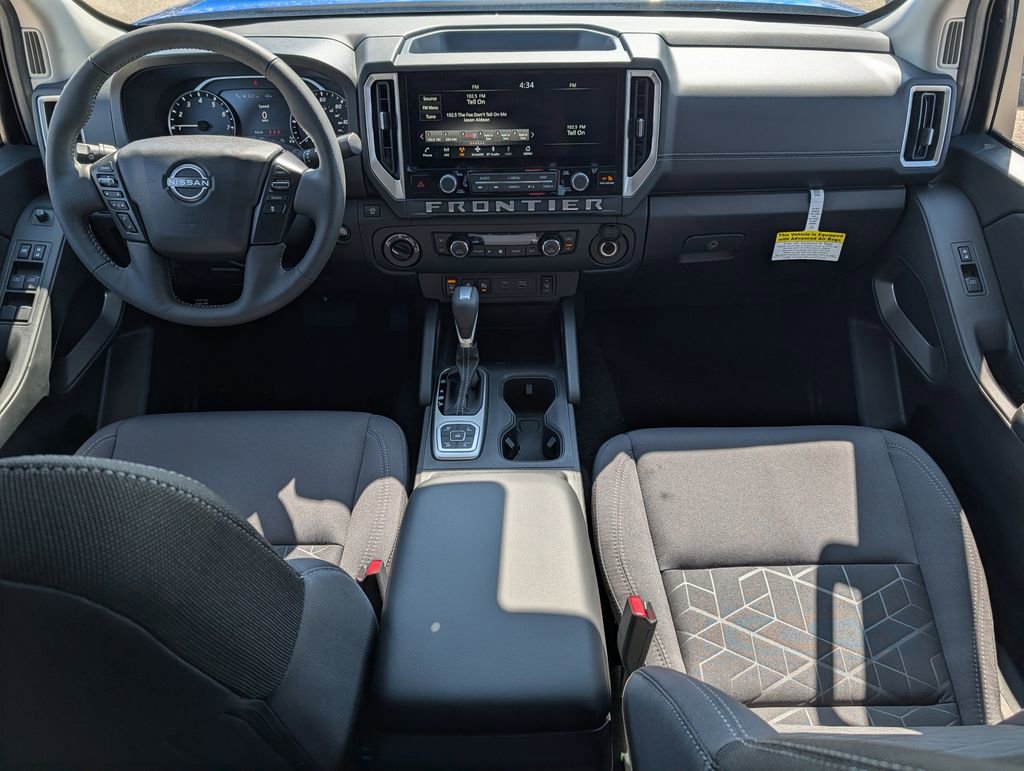 New 2026 Nissan Frontier 4x4 Crew Cab image 8