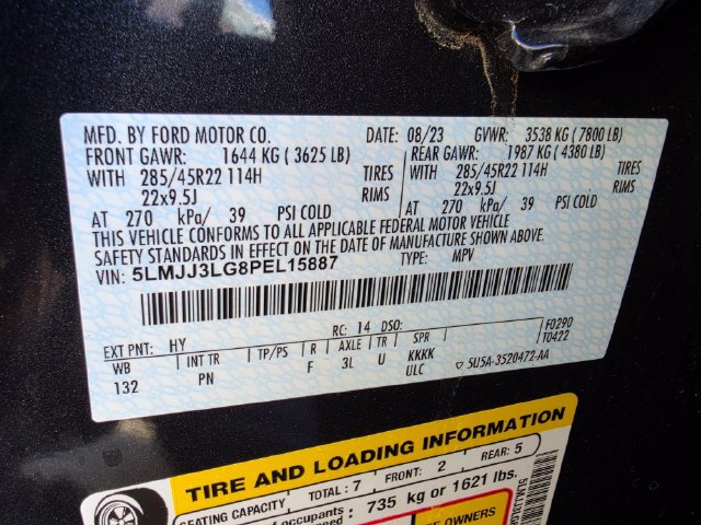Used 2023 Lincoln Navigator L Reserve AWD/4WD image 10
