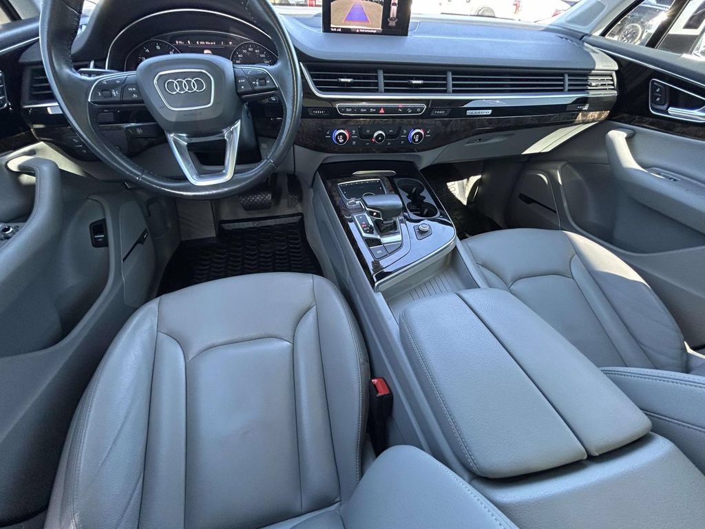 Used 2018 Audi Q7 3.0T Premium Plus AWD/4WD image 16