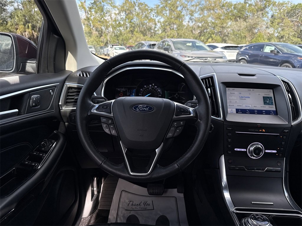 Used 2019 Ford Edge Titanium image 29
