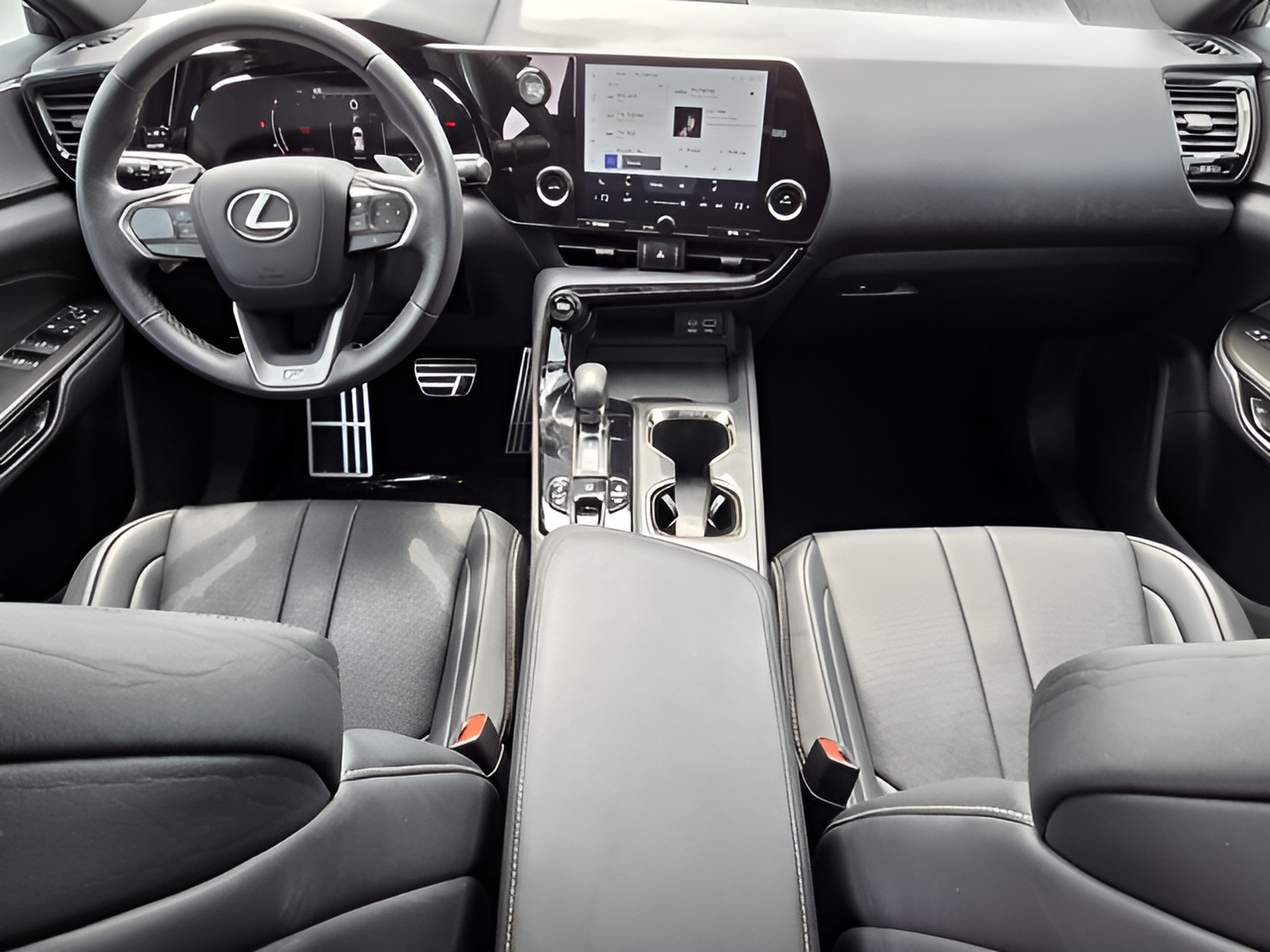 Certified 2022 Lexus NX 350 F Sport w/ Towing Package (2000 Lbs) AWD/4WD image 12