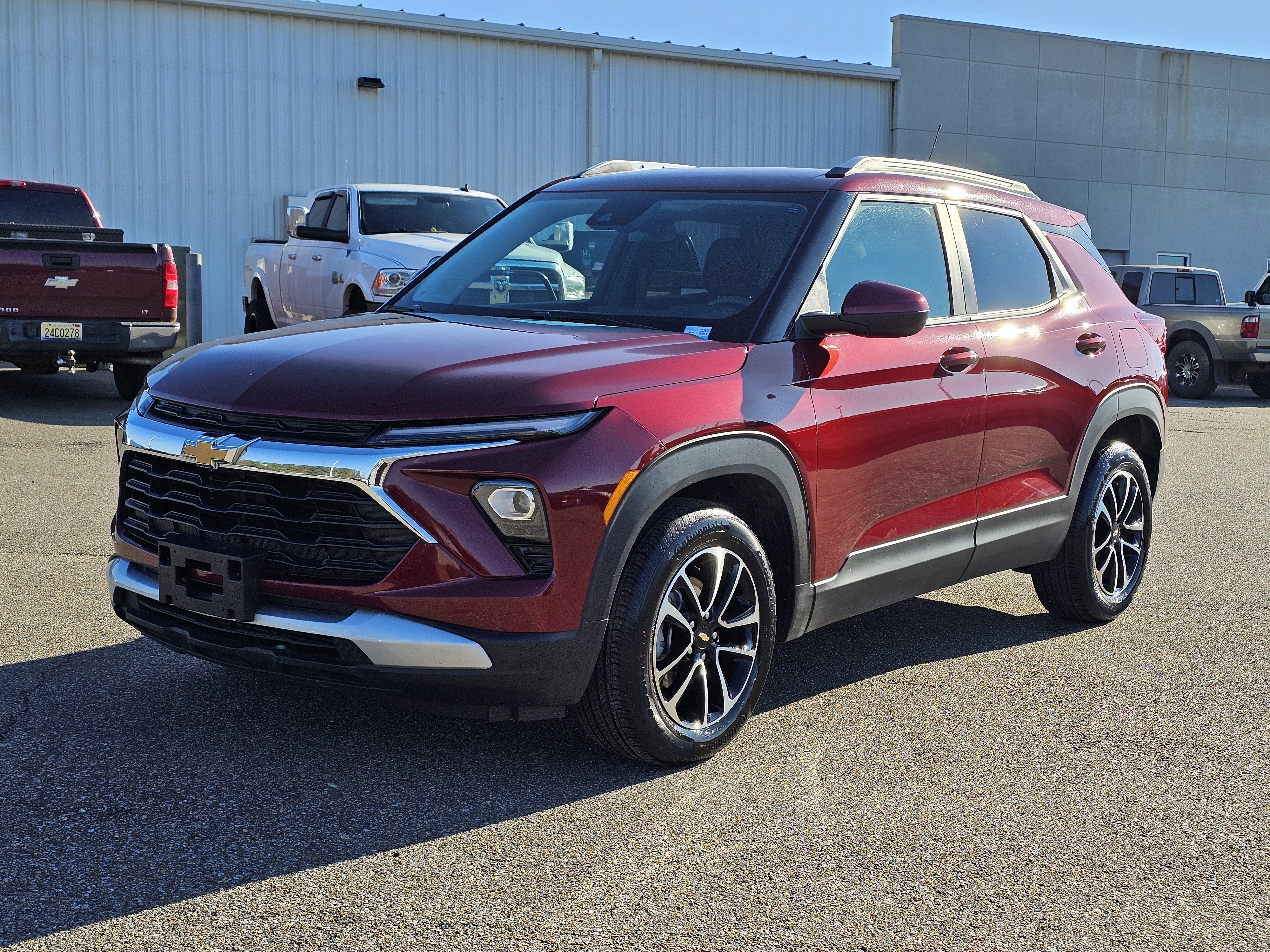 Used 2025 Chevrolet TrailBlazer LT