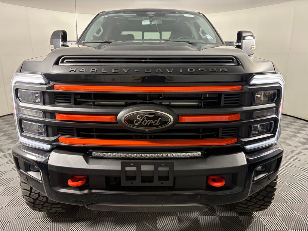 Used 2026 Ford F250 Lariat w/ Black Appearance Package image 2
