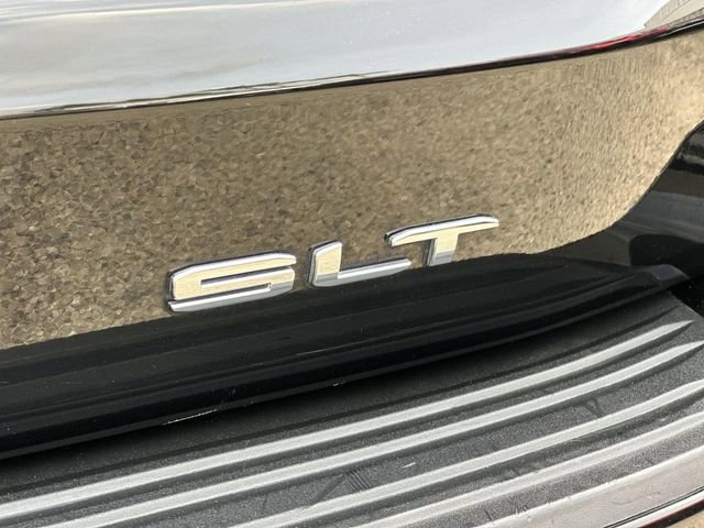 Used 2023 GMC Yukon SLT image 31