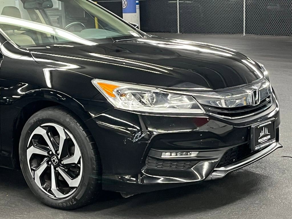 Used 2017 Honda Accord EX-L image 37