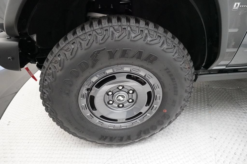 Used 2024 Ford Bronco Everglades AWD/4WD image 26