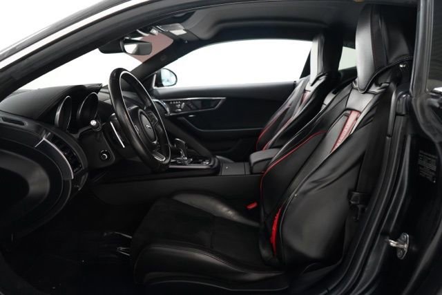Used 2018 Jaguar F-TYPE Coupe image 12