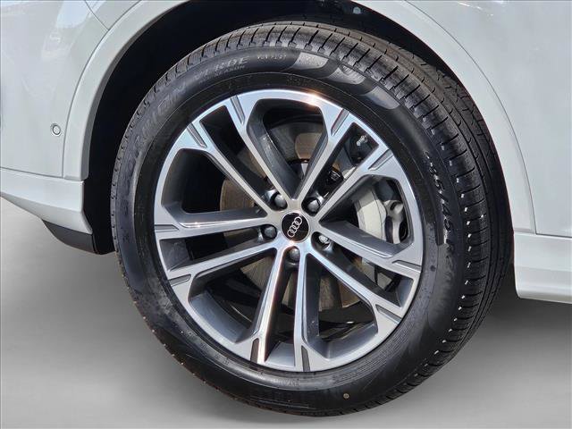 New 2026 Audi Q7 2.0T Premium AWD/4WD image 9