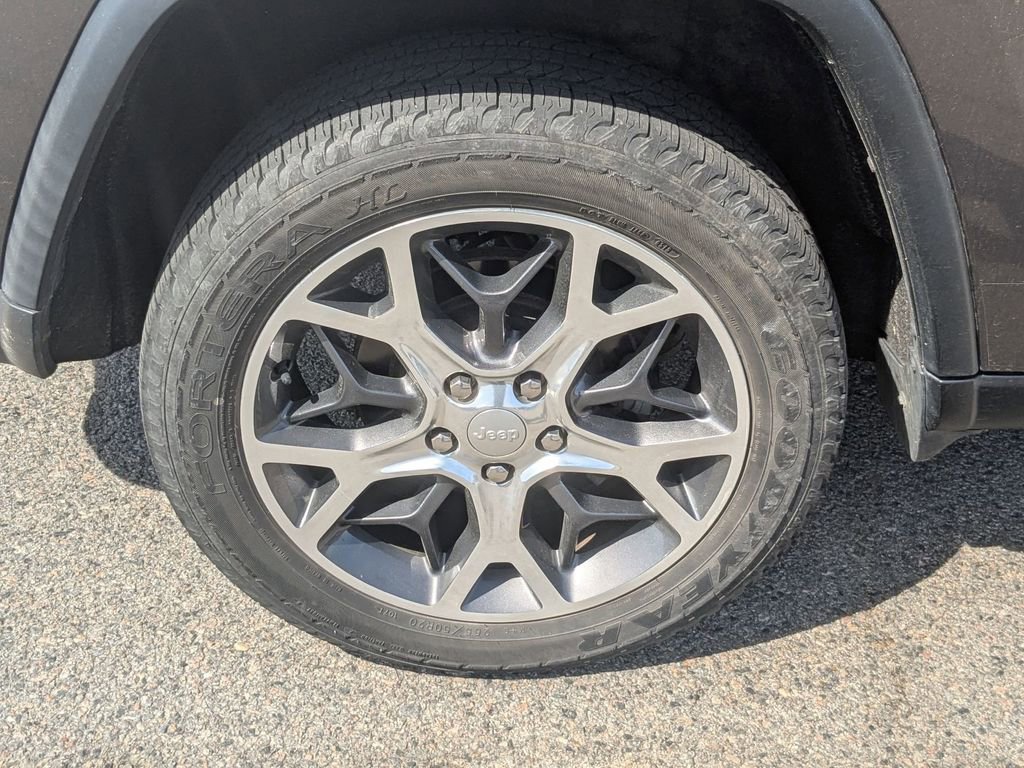 Used 2019 Jeep Grand Cherokee Limited image 15