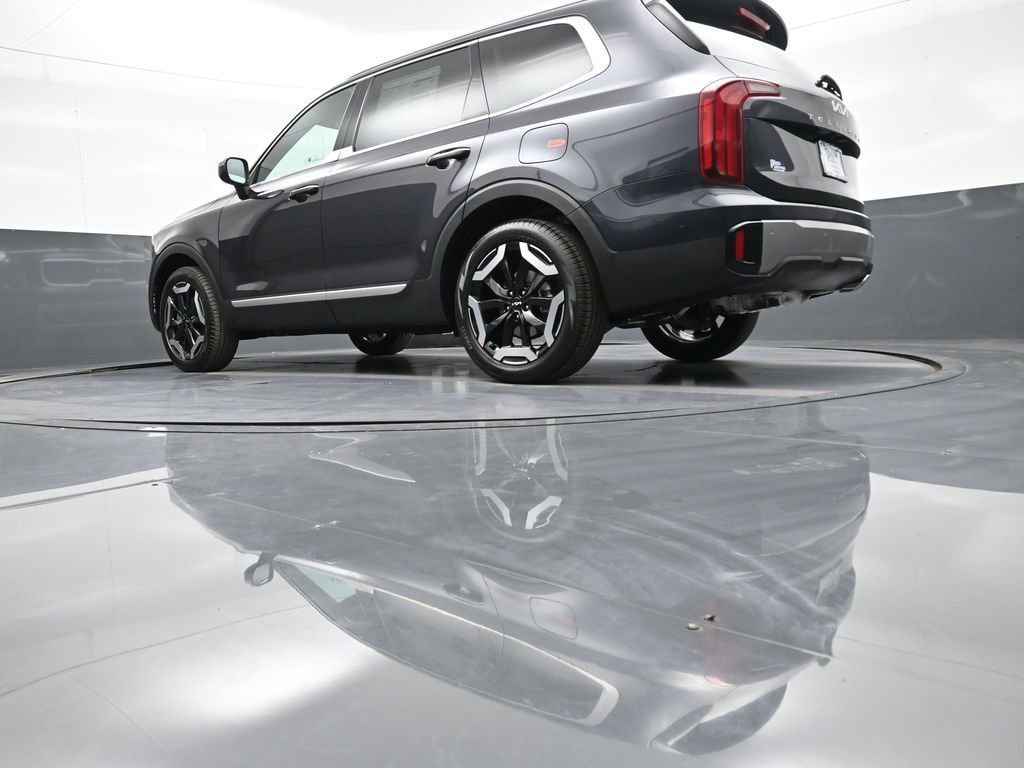 New 2025 Kia Telluride S image 34