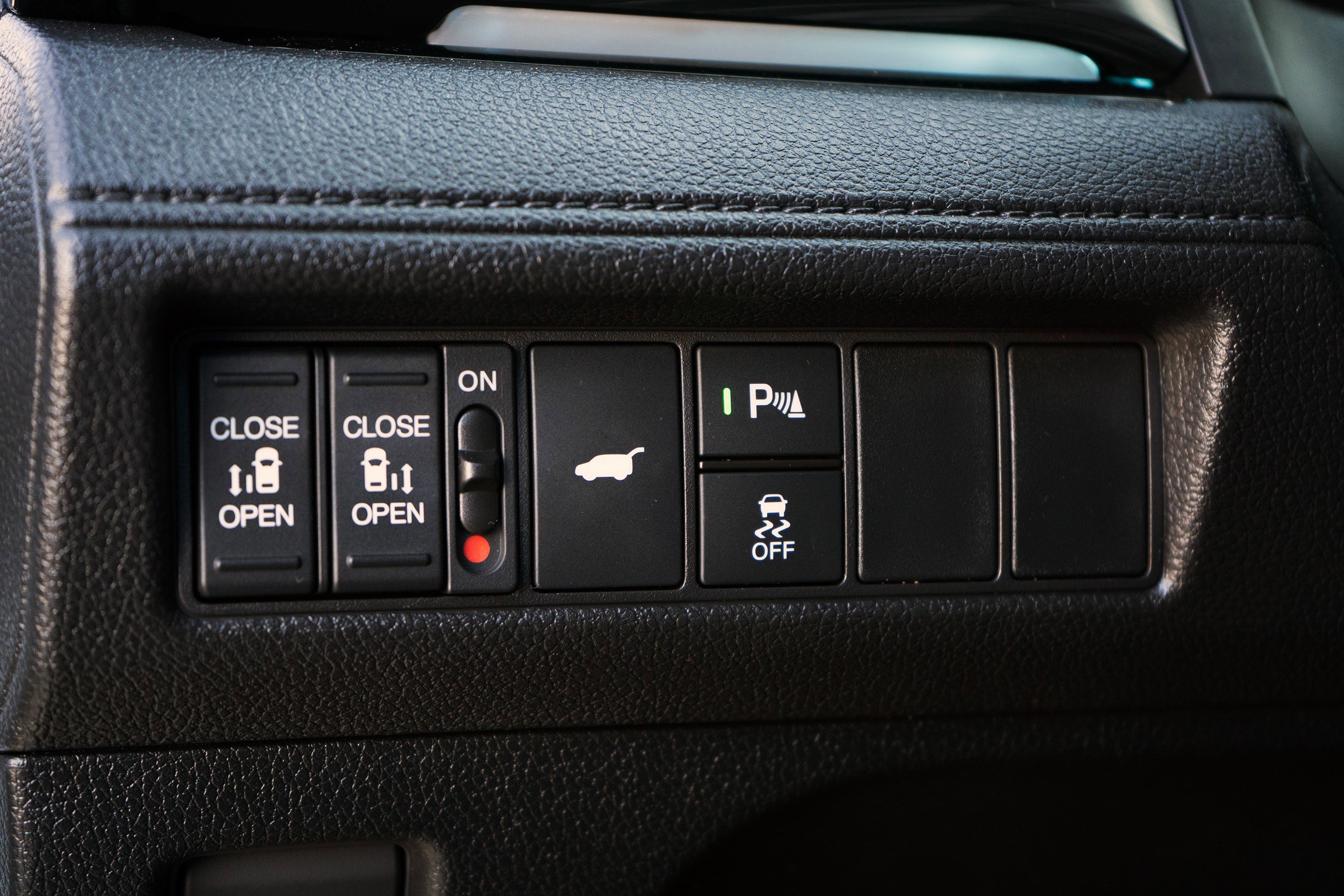 Certified 2025 Honda Odyssey Elite image 40