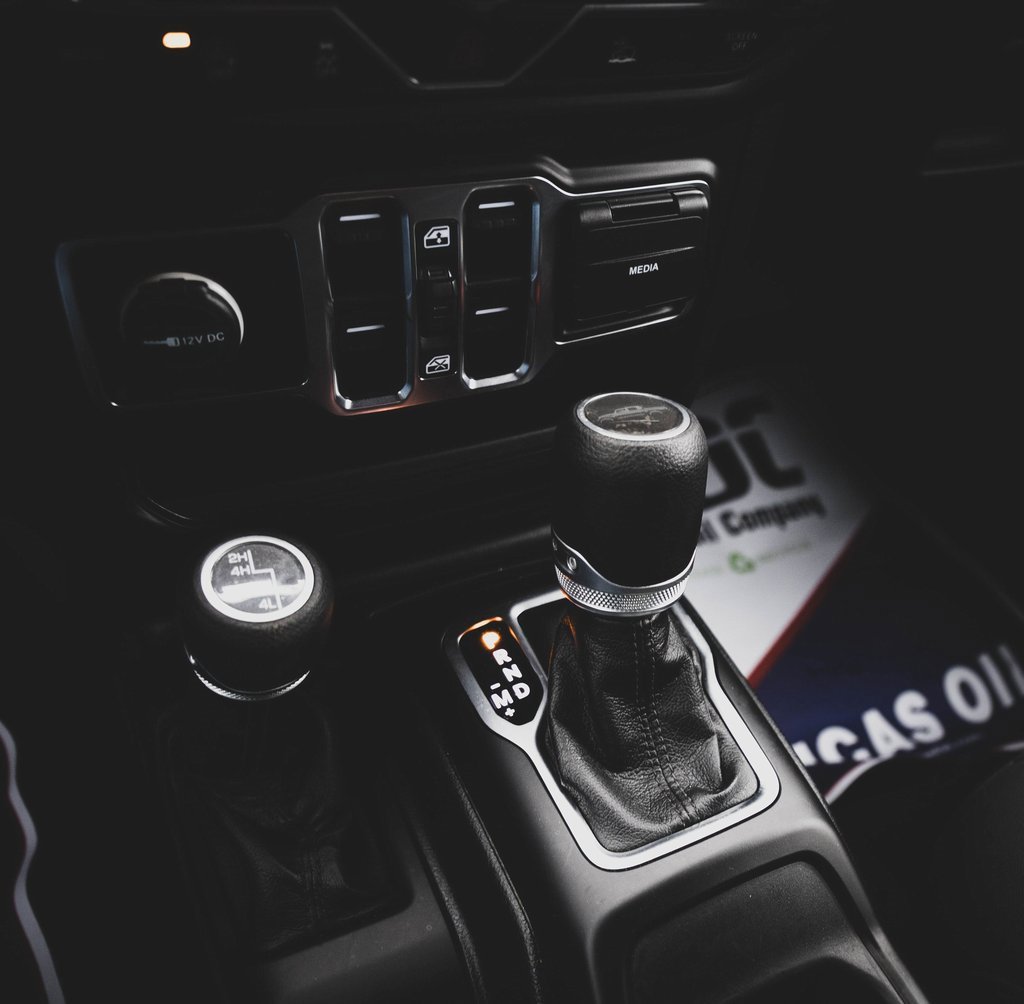 Used 2020 Jeep Gladiator Sport w/ Quick Order Package 24S image 17