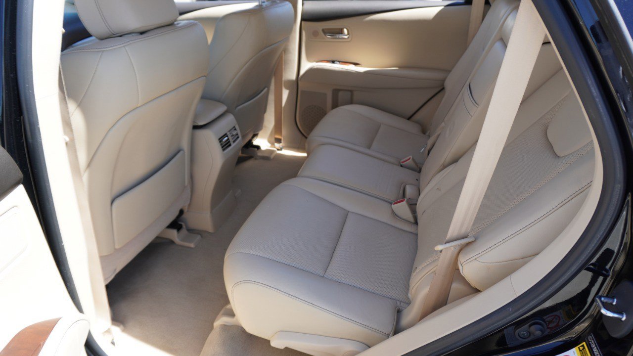 Used 2013 Lexus RX 350 FWD w/ Navigation Pkg image 28