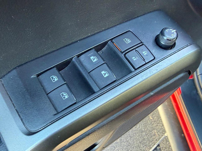 Certified 2023 Toyota Tacoma TRD Off-Road image 15