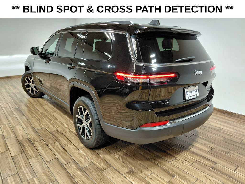 Used 2023 Jeep Grand Cherokee L Limited AWD/4WD image 12