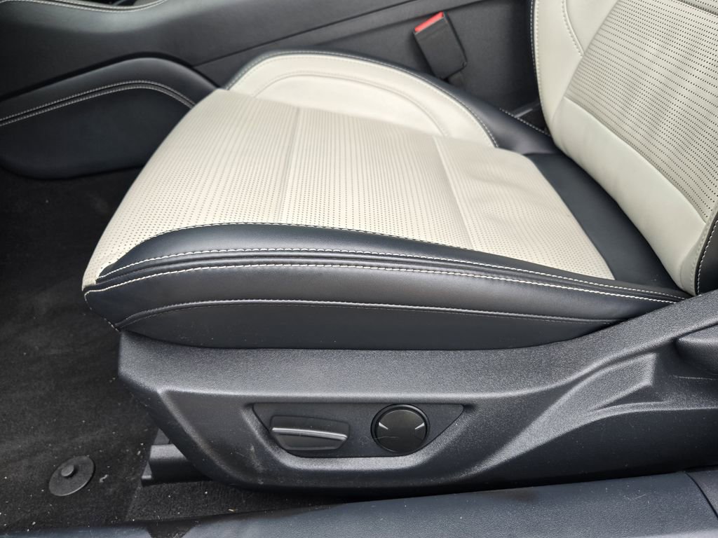 Used 2024 Ford Mustang GT Premium image 20