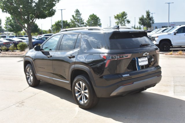 New 2027 Chevrolet Equinox LT w/ LPO, Floor Liner Package FWD image 8