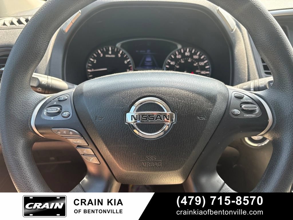 Used 2018 Nissan Pathfinder S AWD/4WD image 21